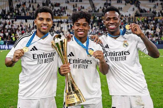 皇马巴西帮面临解散?带头大哥闹离队 二弟三弟沦为替补